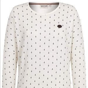 New Women’s Naketano Sweater